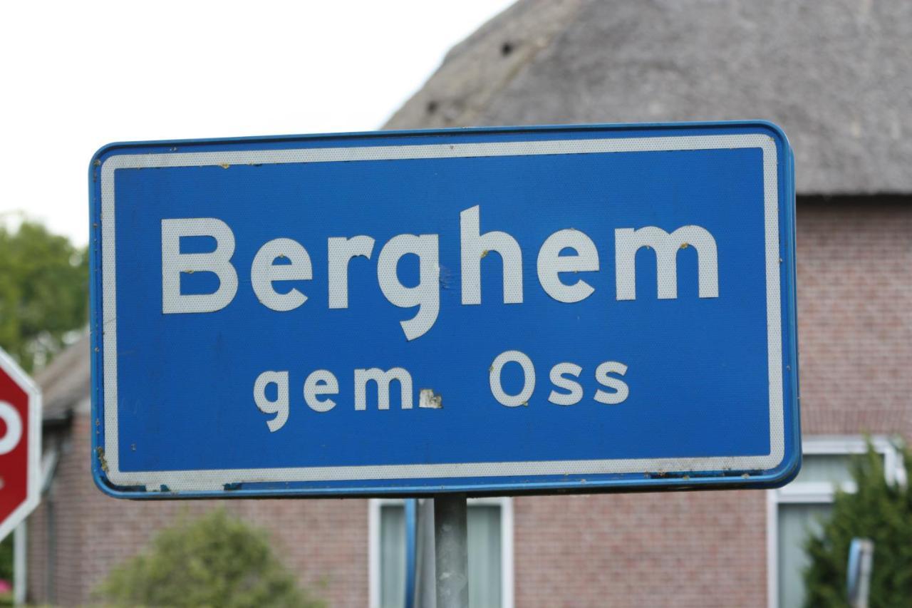 Logerenbijonsz Bed and Breakfast Berghem Eksteriør billede