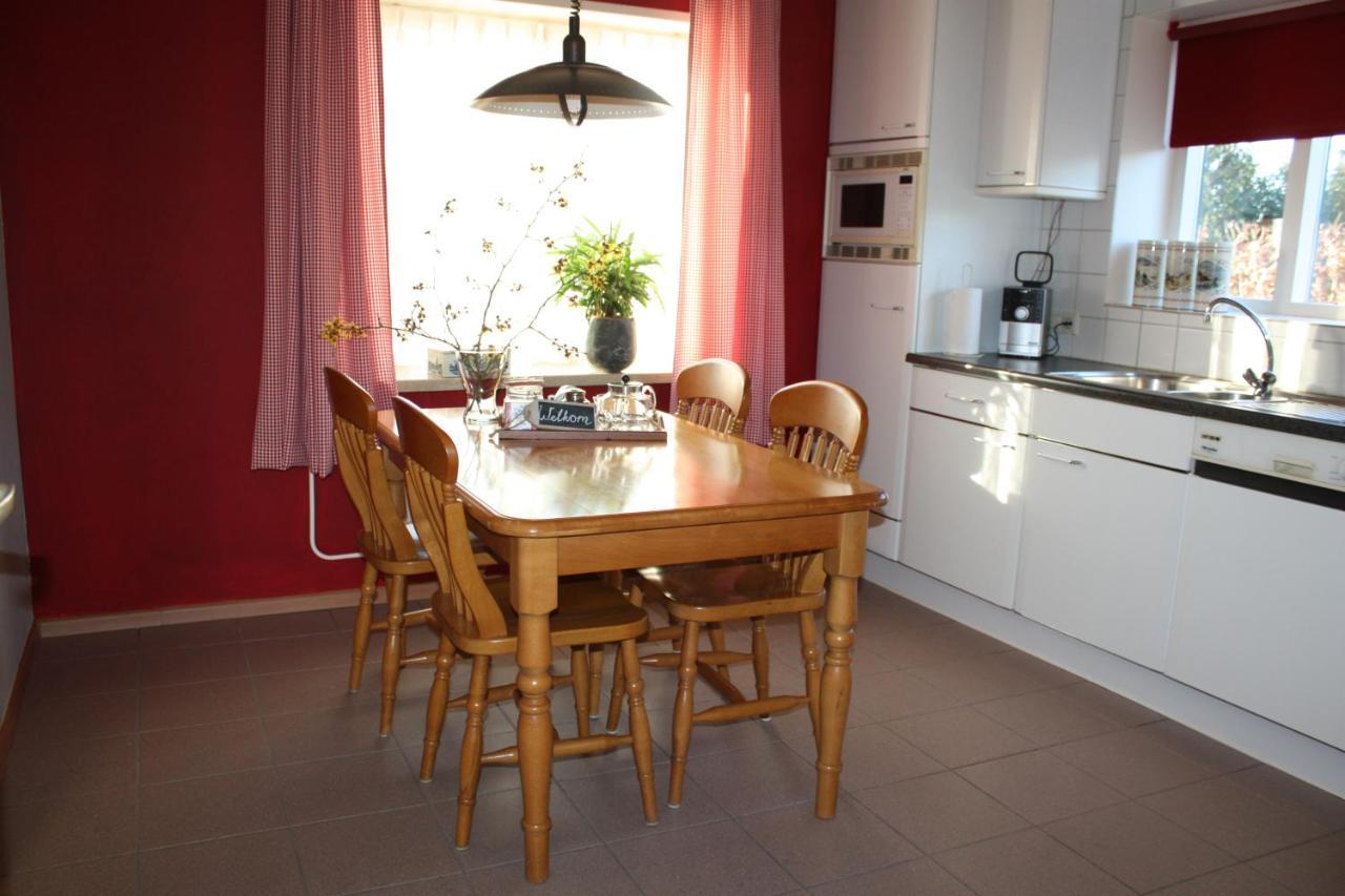 Logerenbijonsz Bed and Breakfast Berghem Eksteriør billede